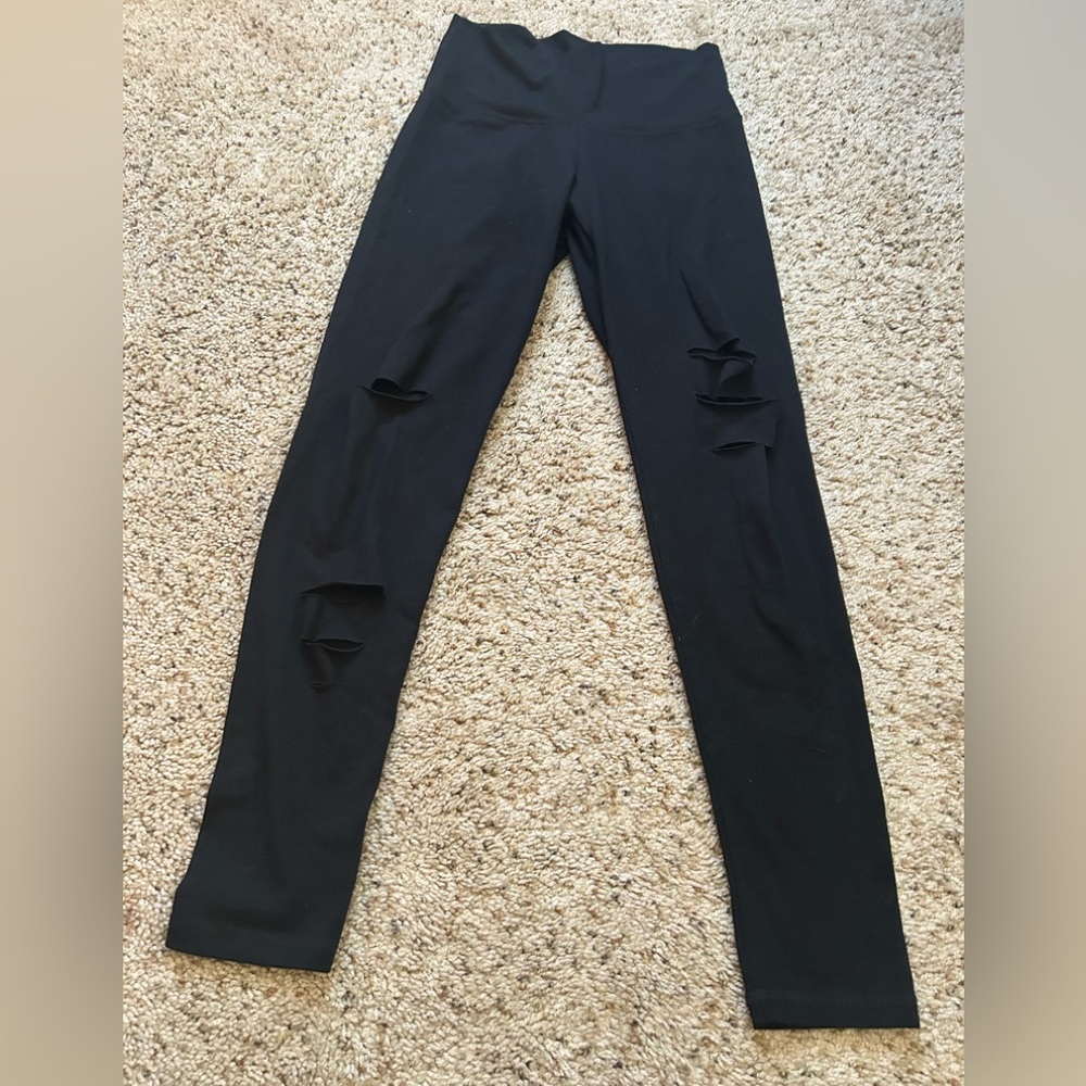 Aerie Black CHILL. PLAY. MOVE. Slashed knee active Leggings